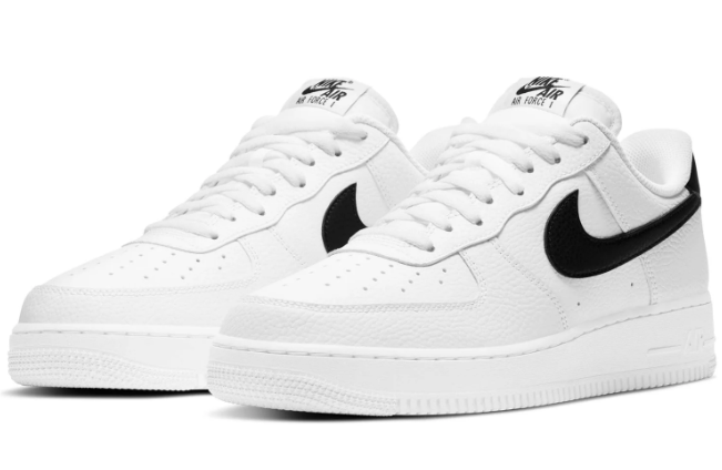 Nike Air Force 1 '07 – White / Black